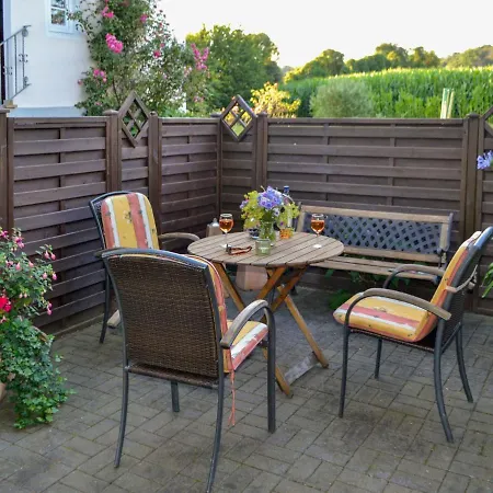 Lägenhet Am Rotenberg By Interhome Detmold